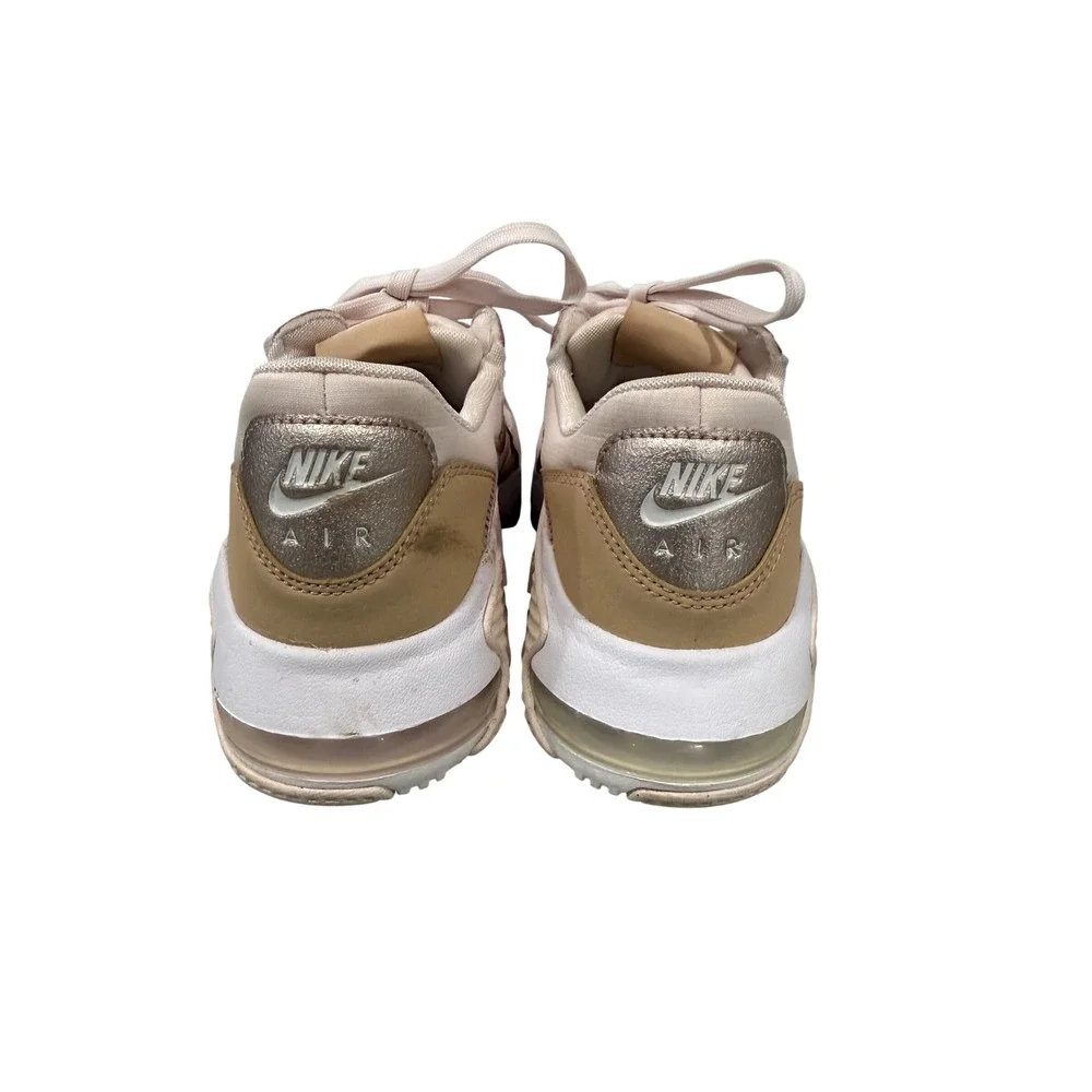 Nike great preowned